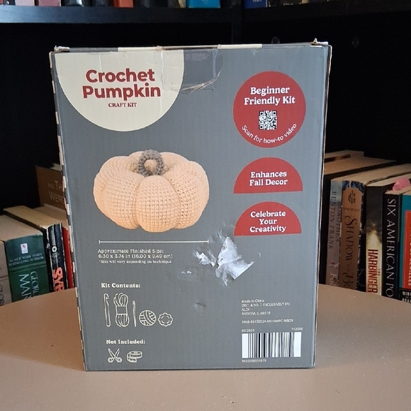 Crochet Pumpkin Craft Kit - Picture 2 of 2